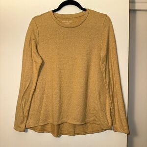 American Eagle Women’s Soft & Sexy Plush Long Sleeve Shirt Gold Medium EUC